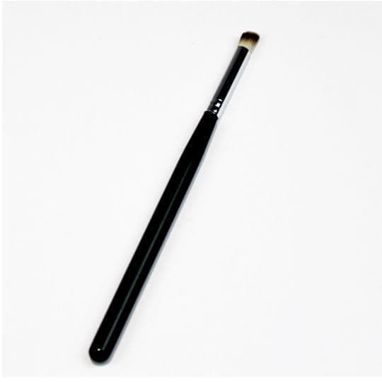Tubby Glitter & Pigment Brush – product image at Galaxy Nails